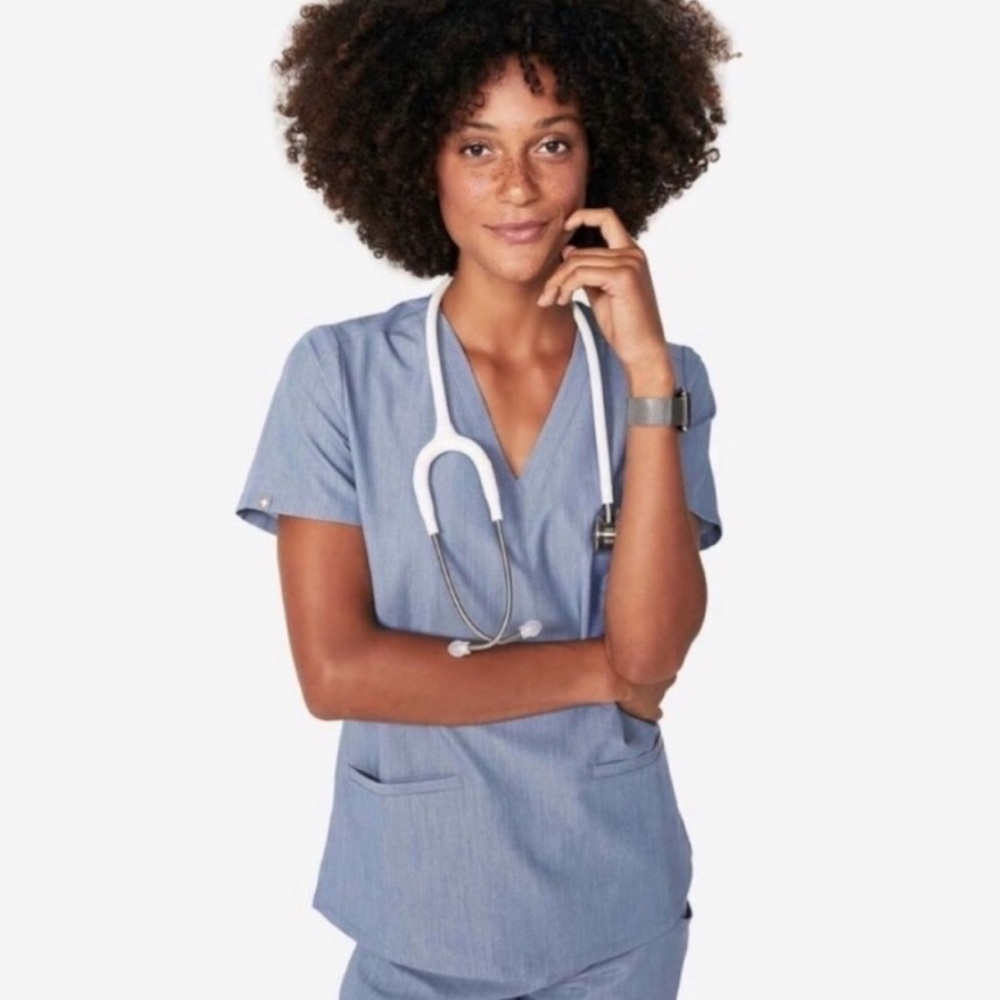 Figs Casma Three-Pocket Heather Indigo Blue V-Neck Scrub Top Size Small